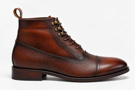 BOTIN ESCOCES CUERO PRENSADO